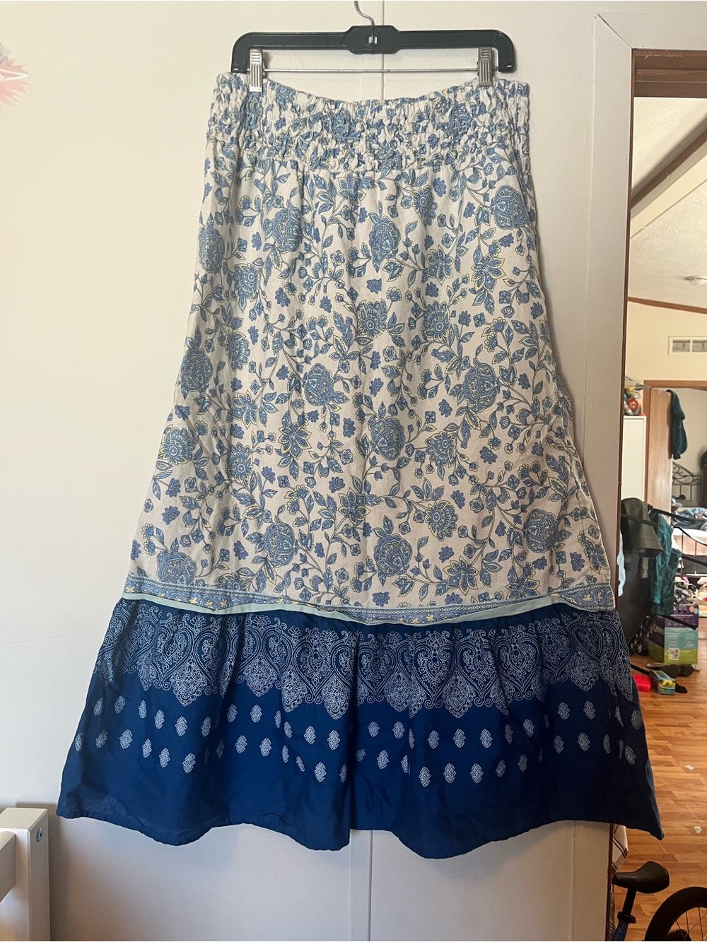 J. Jill Blue and White Floral Tiered Maxi Skirt Western Cotton Linen Cottagecore